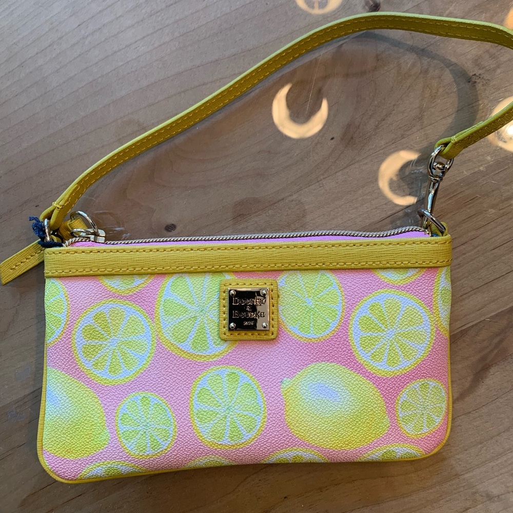 DOONEY & BOURKE WRISTLET - LEMON PRINT